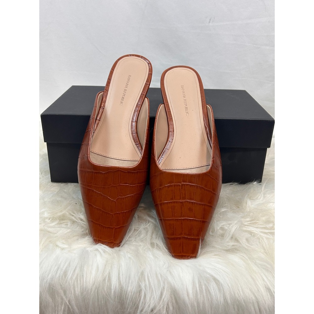 Banana Republic Snip Toe Mule Cognac Croc Embossed Leather Flats 8.5 603760-02-1